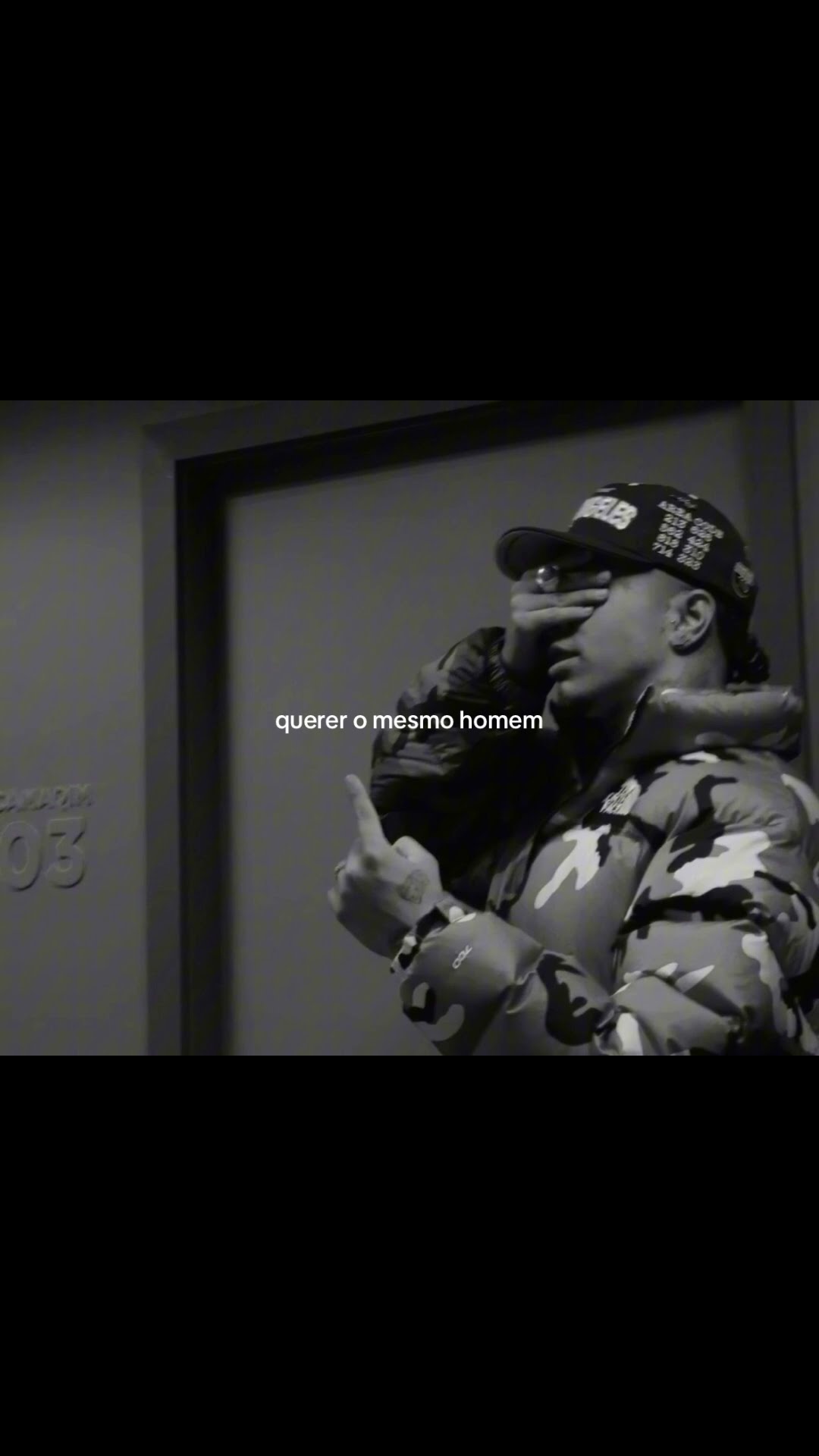 Responde pra mim baby @VEIGH @Ogcaioluccas #tipografia #Caioluccas #apocalipse #nãovaimeamar